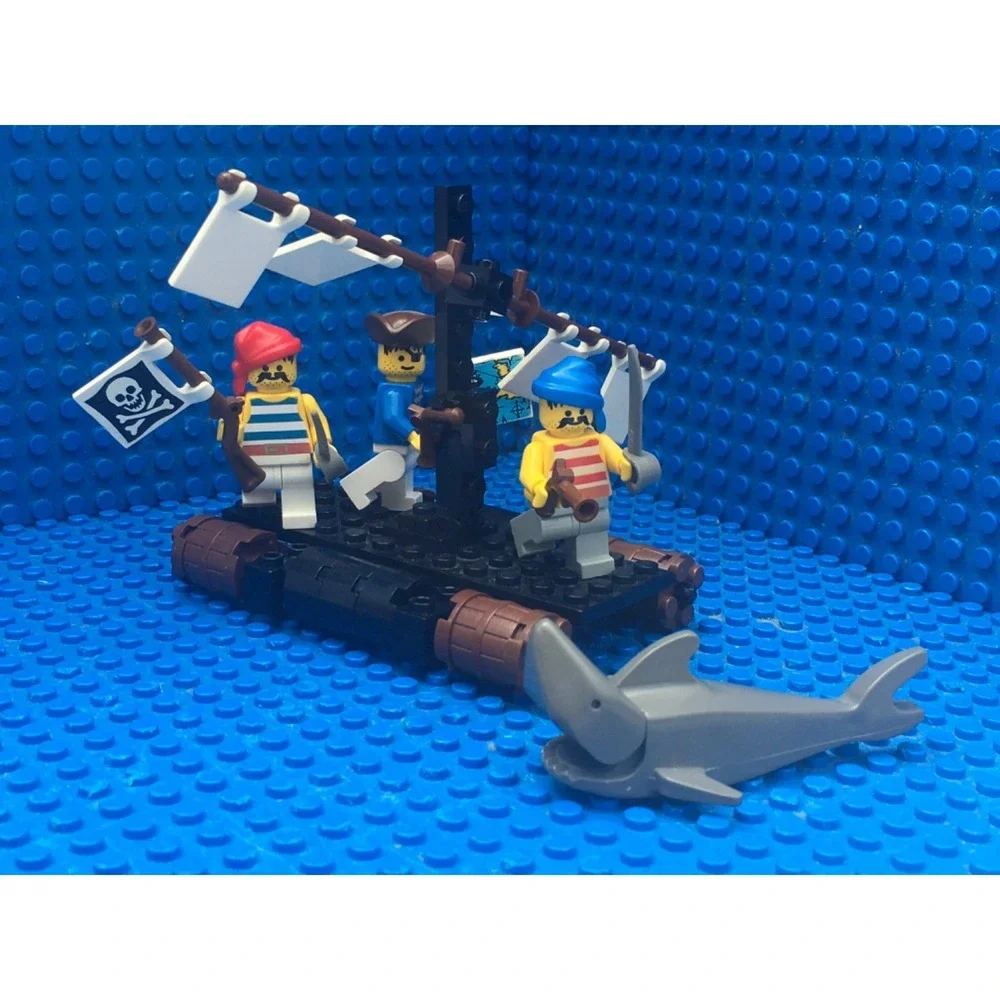 Pirates‎ LEGO Pirates I Castaway's Raft (6257)